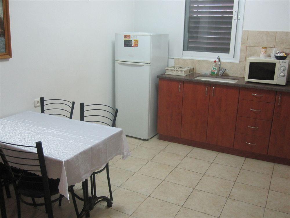 Ga'Aton Motel Nahariya Extérieur photo