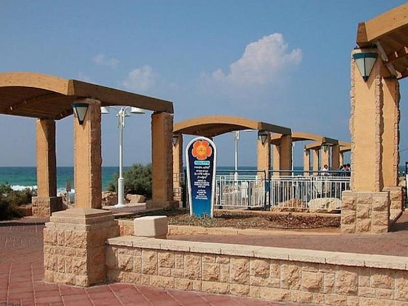 Ga'Aton Motel Nahariya Extérieur photo