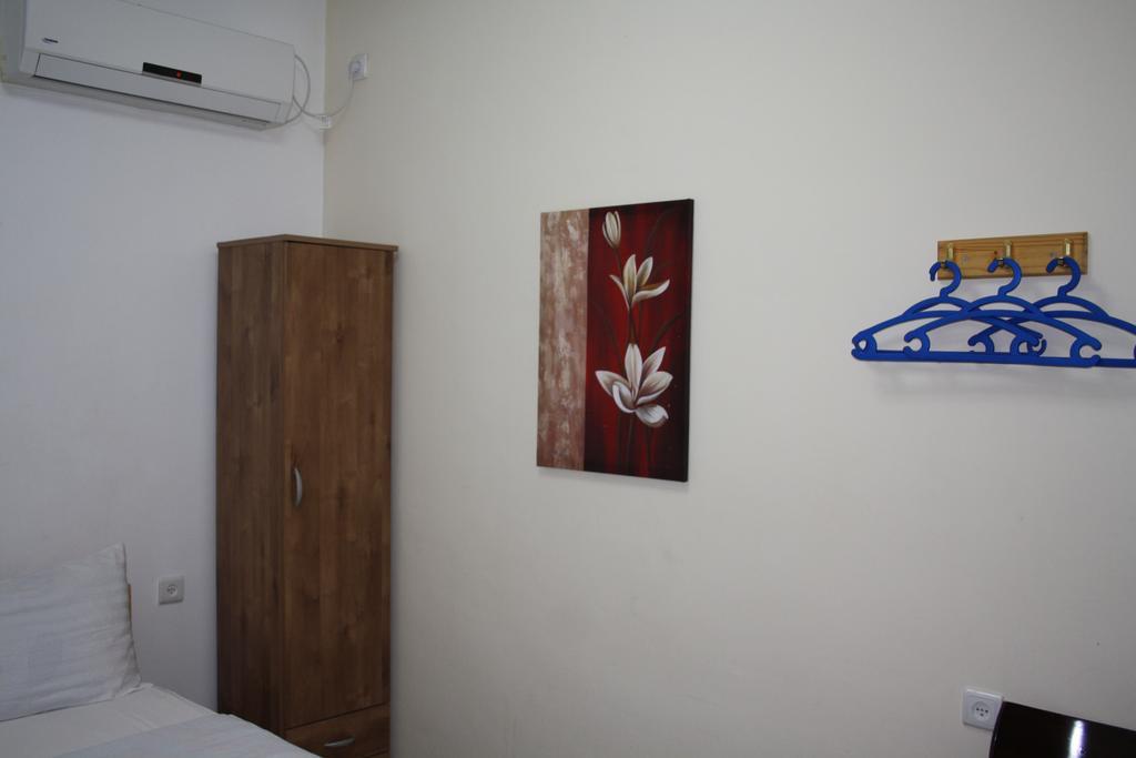 Ga'Aton Motel Nahariya Extérieur photo