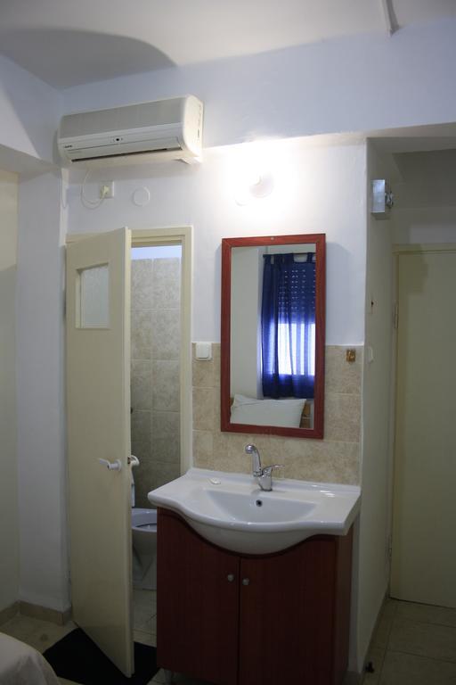 Ga'Aton Motel Nahariya Extérieur photo