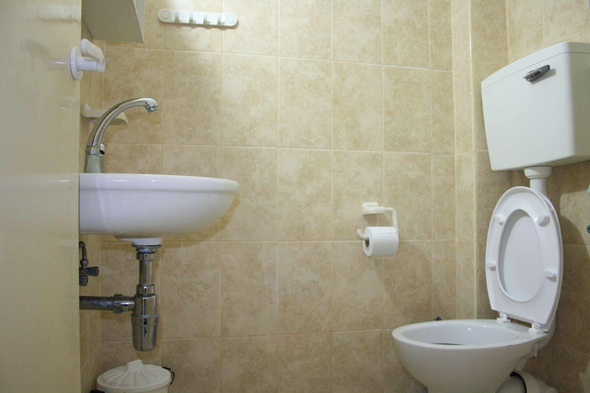 Ga'Aton Motel Nahariya Extérieur photo